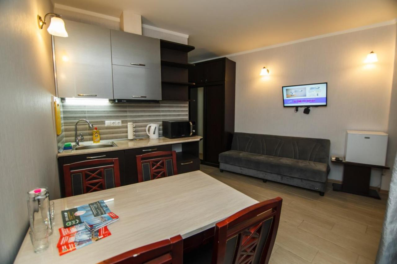 Rezal Plaza Batumi Apartment Exterior photo